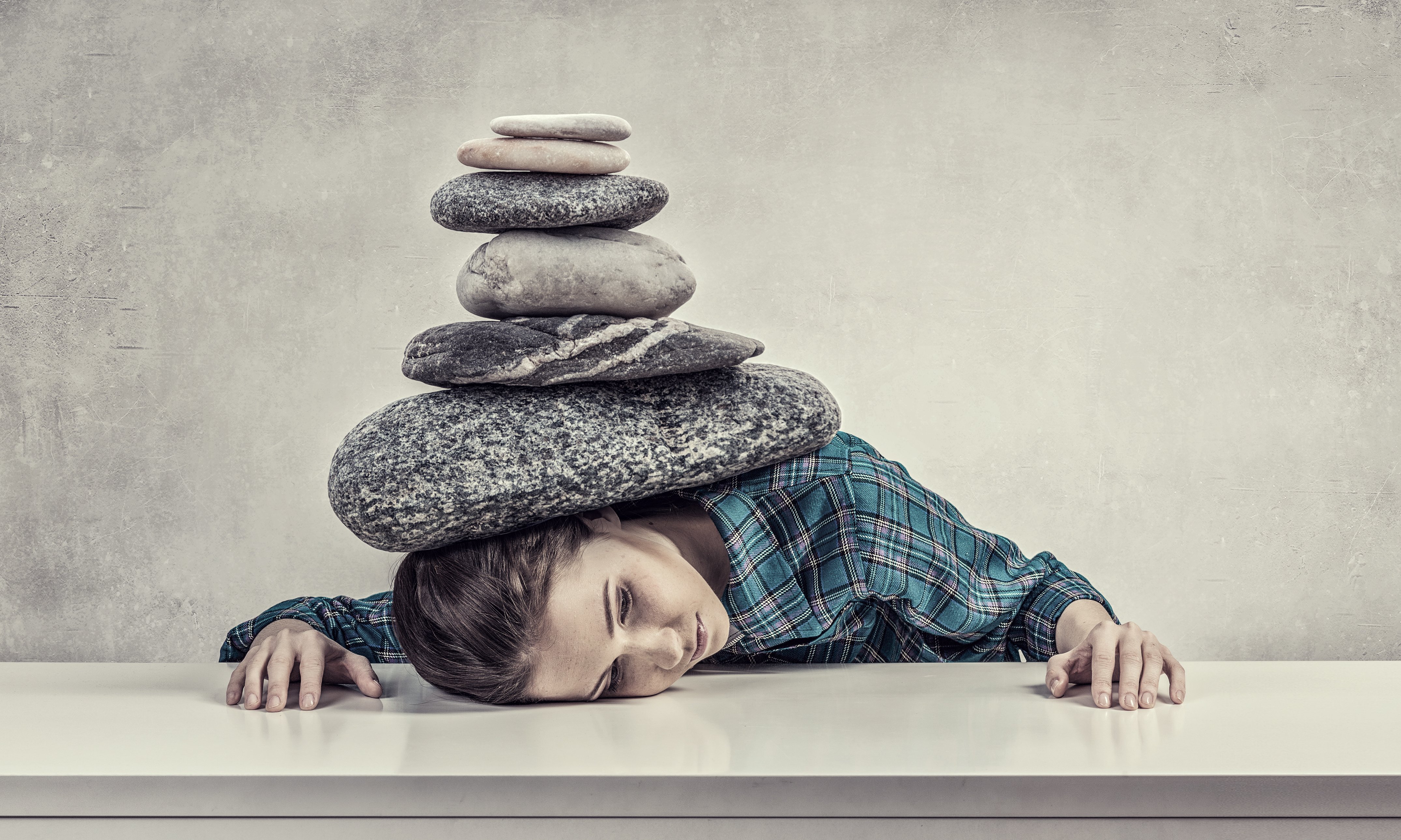 weight-of-world_SergeyNivens_AdobeStock_112612690